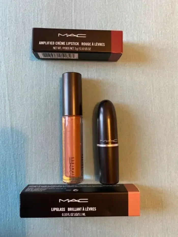 Mac gloss + rouge à lèvres - photo numéro 3
