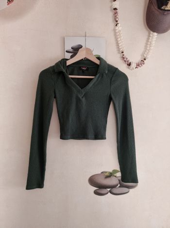 Top court vert foncé