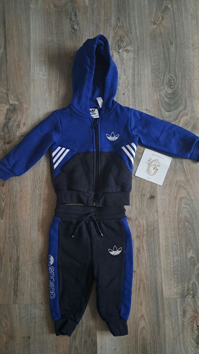 Ensemble Adidas 6-9M