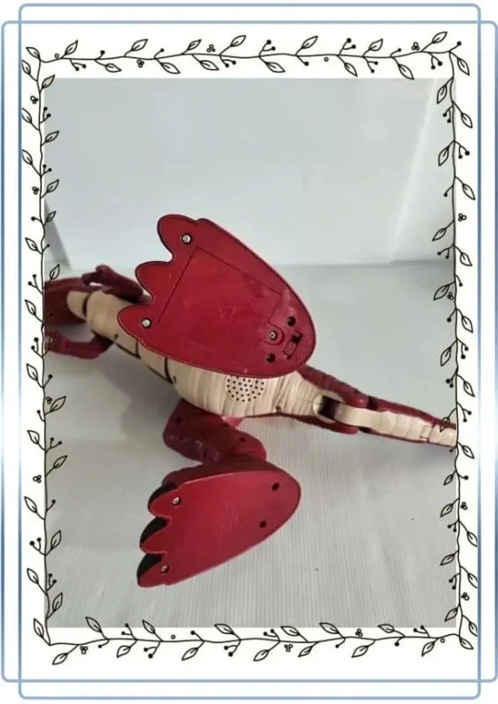 Grand jouet dinosaure Fisher price, ne fonctionne pas - photo numéro 6