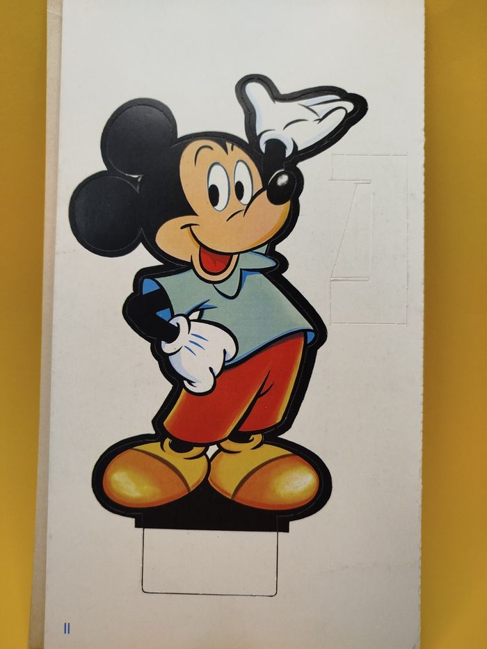 Maquette en carton Mickey - Le journal de Mickey