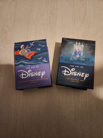 Lot de cartes postales art of Disney