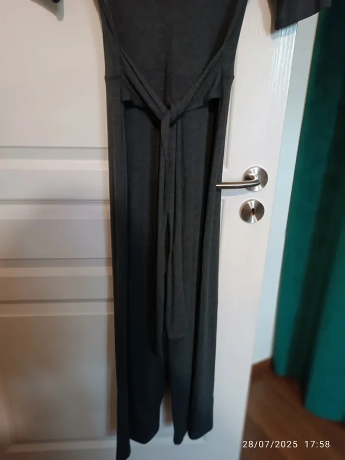 Combinaison pantalon grise Esmara - photo numéro 4