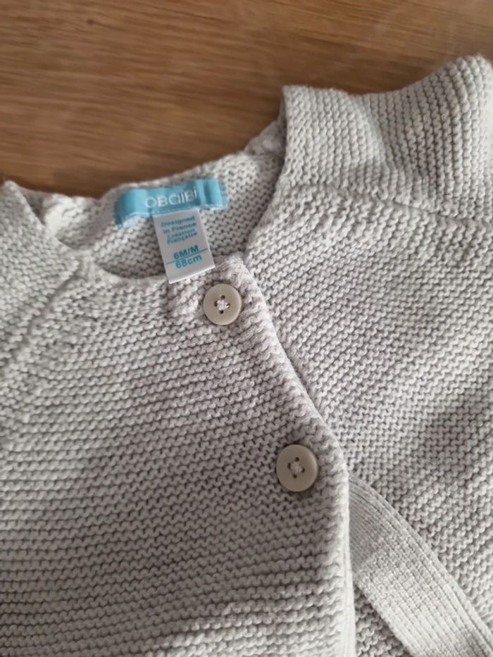 Gilet gris clair obaibi 6 mois - photo numéro 2