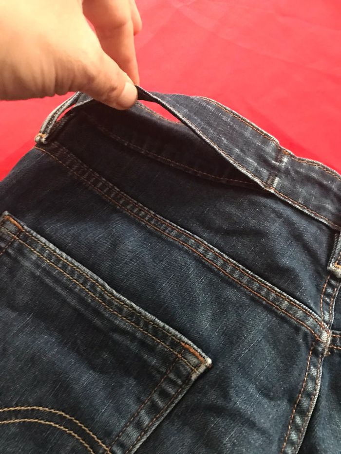 Short en jeans Levis (levi’Strauss) model 511 W33 (42-44 taille française) - photo numéro 12