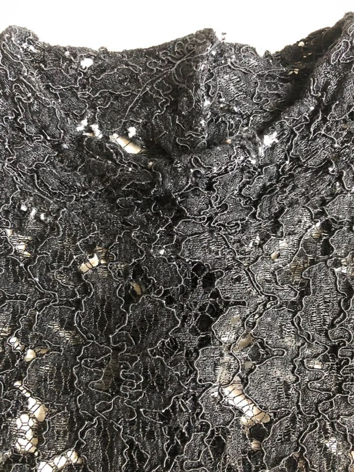 AN12:Haut en dentelle vintage noir chiné blanc T38/40 - photo numéro 4