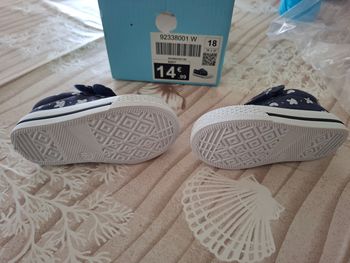 A vendre chaussure 