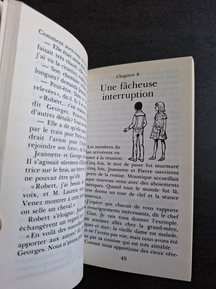 Livre Le Clan des Sept à la rescousse en très bon état - photo numéro 3