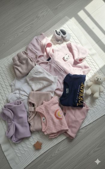 Lots 1 mois 9 articles 