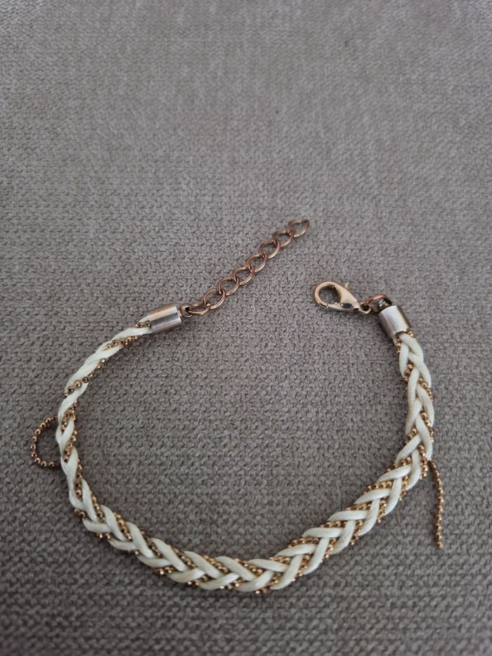 Bracelet tressé blanc crème avec lignes boules dorées - photo numéro 7