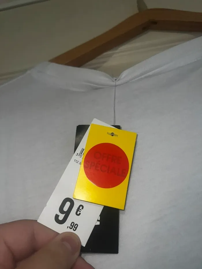 T-shirt Netflix - photo numéro 5