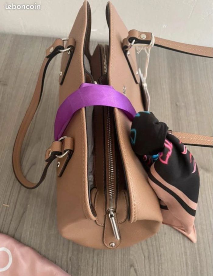 Sac Liu•Jo Neuf avec Étiquette - photo numéro 6