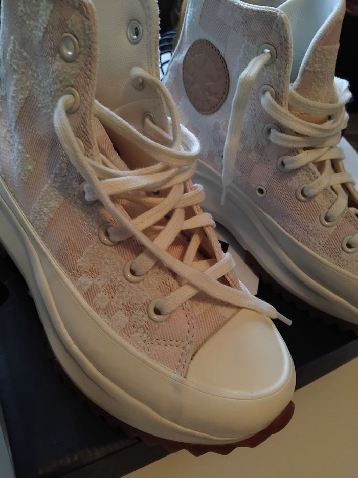 Converse - photo numéro 3