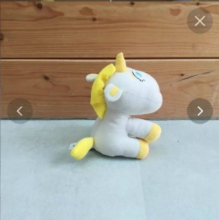 Peluche licorne Disney Pixar neuve - photo numéro 3