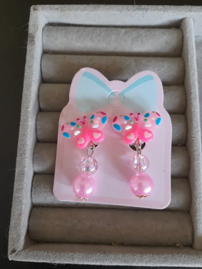 boucle d'oreille