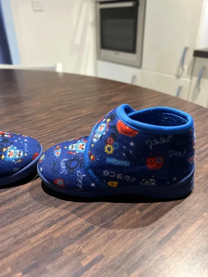 Chaussons à scratch enfant garcon thème robot espace taille 23 - photo numéro 5