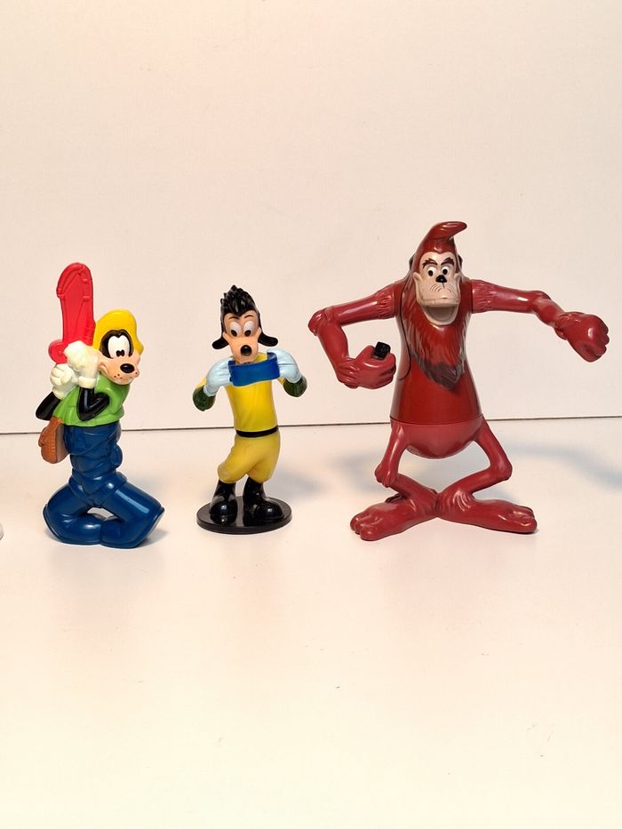 Lot figurines vintage Disney Dingo et Max
Taille 13cm pour la plus grande - photo numéro 3