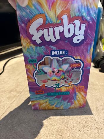 Furby NEUF