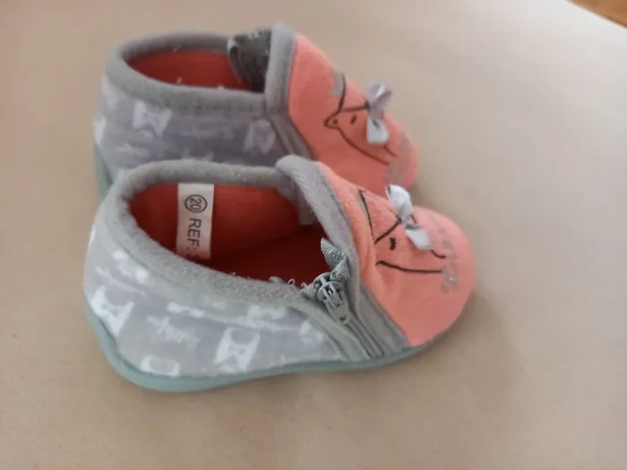 Chaussons P 20 - photo numéro 2