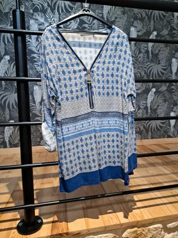 Blouse motifs bleus femme M/L