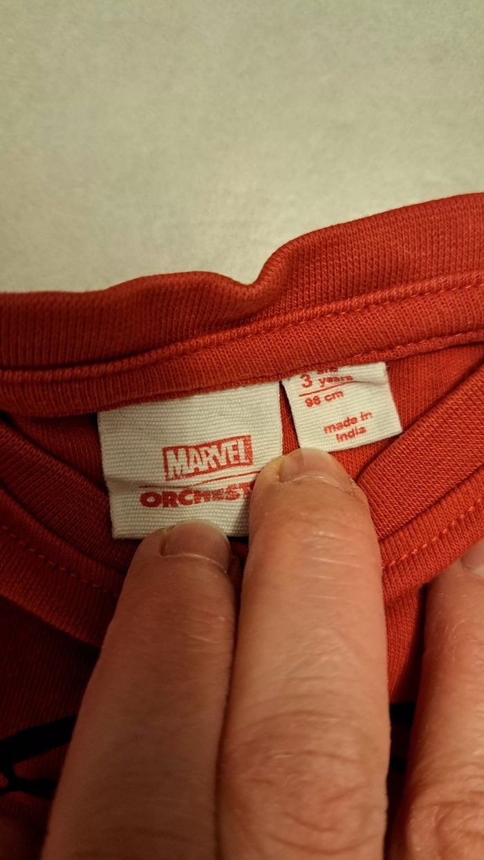 Joli pyjama 2 pièces spiderman 3 ans - photo numéro 3