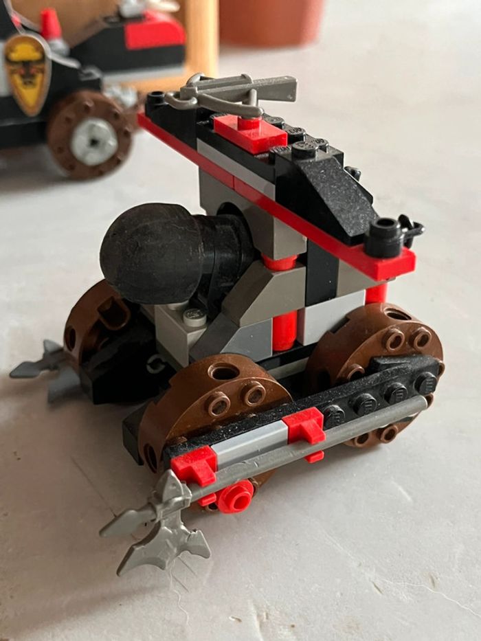Lego Knight kingdom 6096 bull’s attack - photo numéro 12