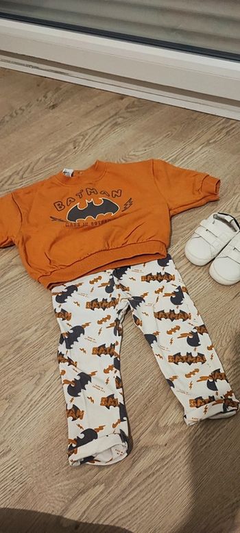 Ensemble porté 1 fois + chaussures offerte taille 9 mois