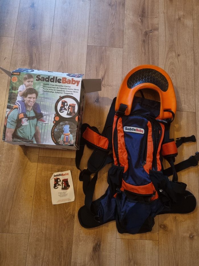 Saddlebaby porte bébé d'épaule