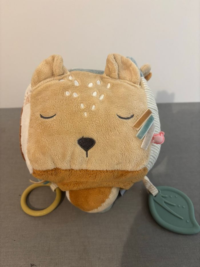 Cube bébé Multi activité