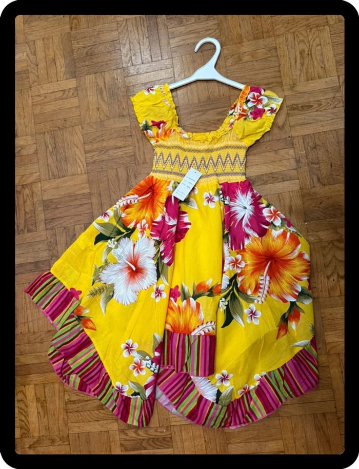 Robe jaune à fleurs - photo numéro 3
