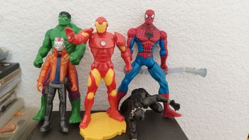 Lot figurine Marvel Iron Man Hulk Spider man Black Panther Stalord (gardien de la galaxie) figure