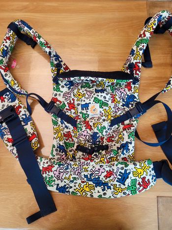 Porte-bébé ergobaby adapt keith haring