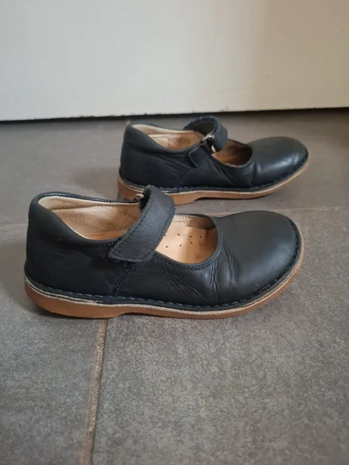 Babies en cuir dpam