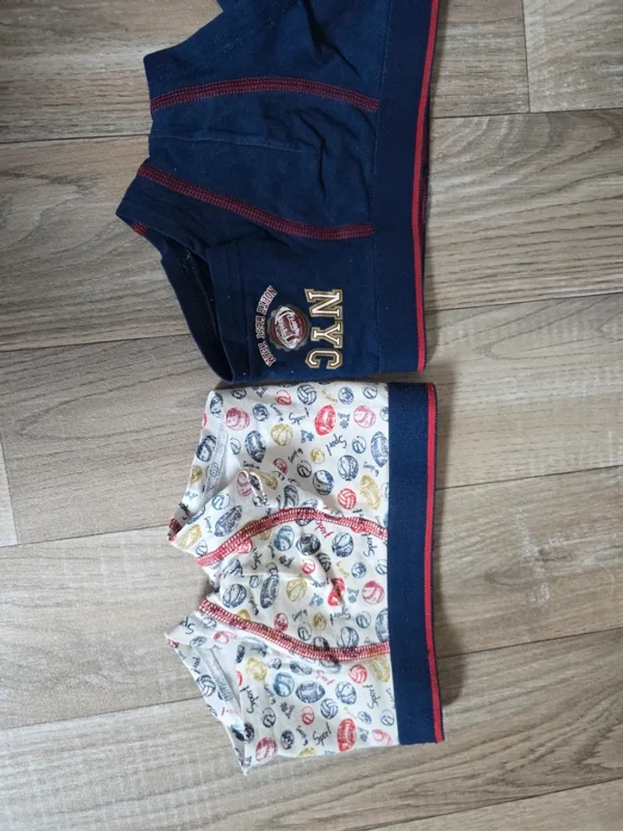 Caleçon taille 2 - 3 ans - photo numéro 2