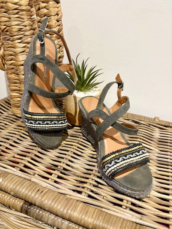 Sandales plate-forme pointure 38 - photo numéro 6