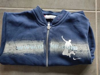 Gilet zippé de la marque Nike 4ans