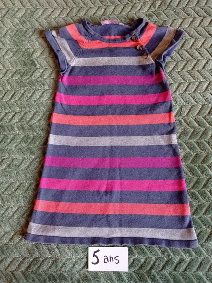 Robe-pull rayée 6 ans