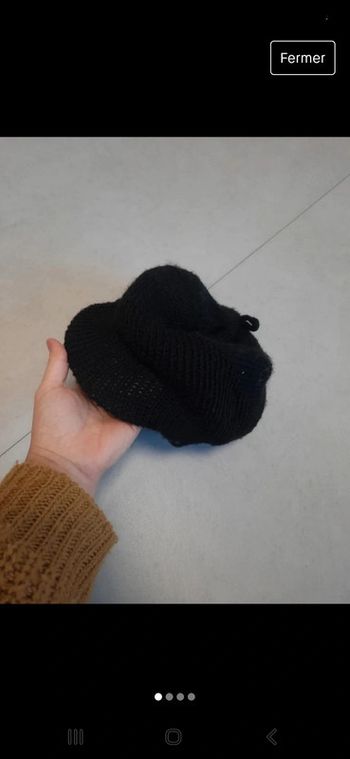 Bonnet adulte noire rond visiere