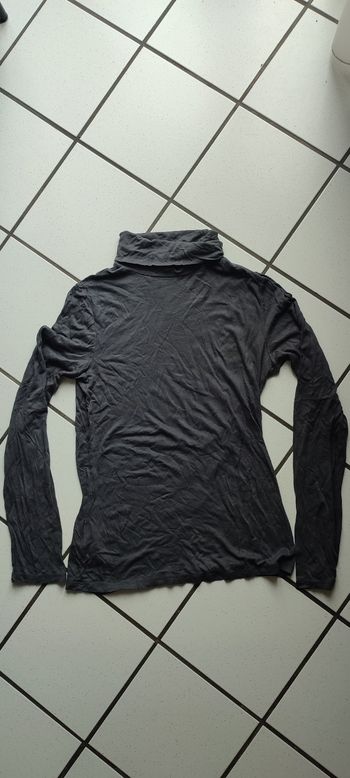 Sous pull taille M Promod