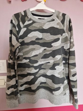 Sweat motif camouflage garçon