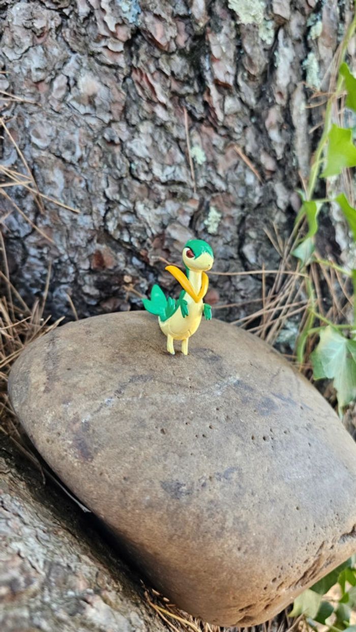 Super figurine Pokemon Nintendo tomy lianaja - photo numéro 3