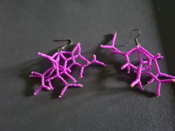 Boucles d'oreilles. Berceuses. Pierre de rocaille. Rose. 6 cm