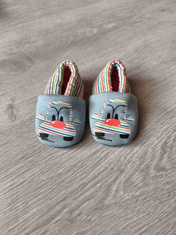 Petit chaussons bebe