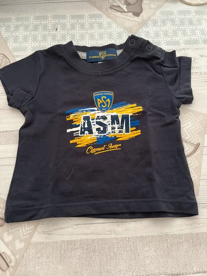 Tee shirt