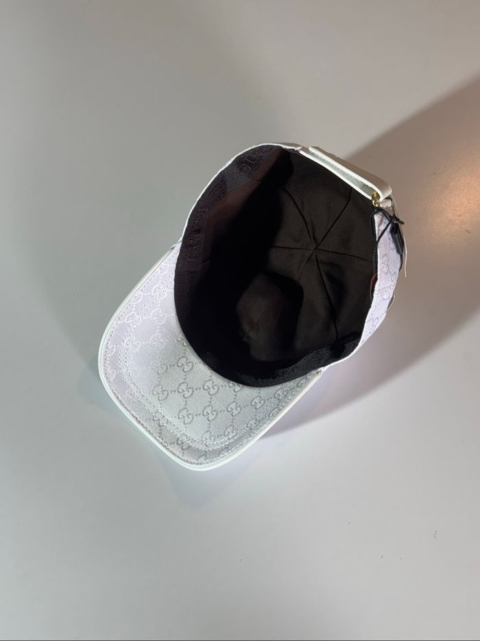 Casquette Gucci blanche - photo numéro 6