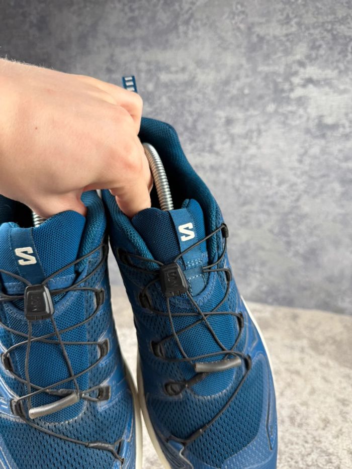 Salomon XA Pro 3D V9 - Blue & White & Grey - photo numéro 12