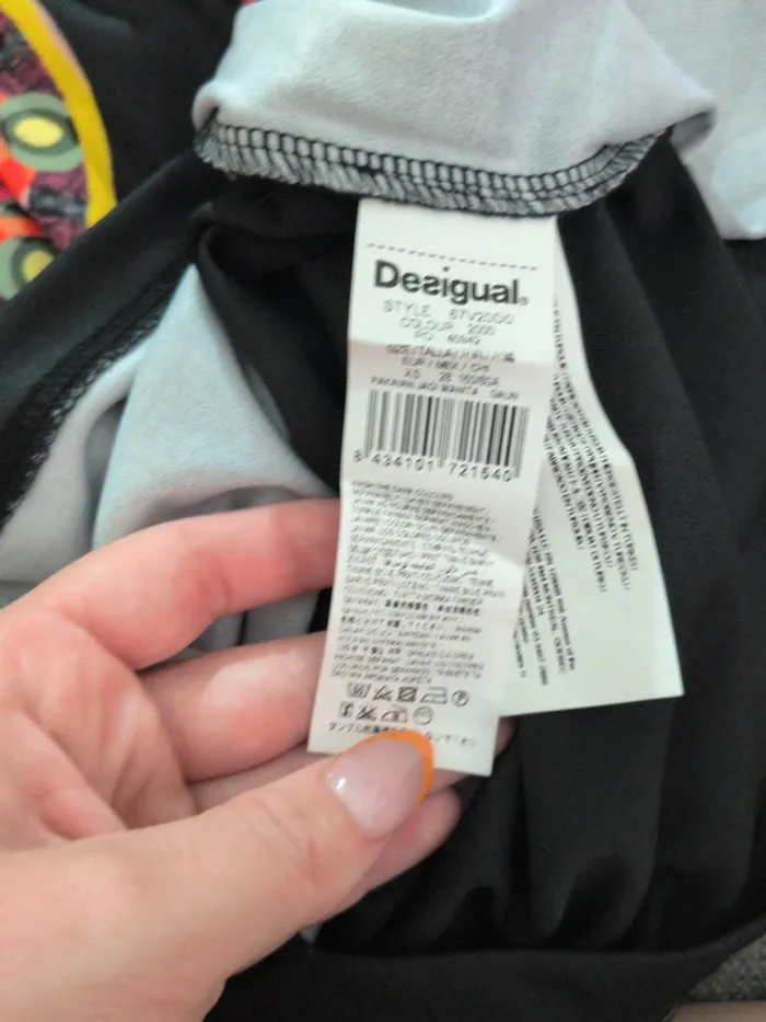 Robe noire Desigual - Taille XS - Neuve avec étiquette - photo numéro 8