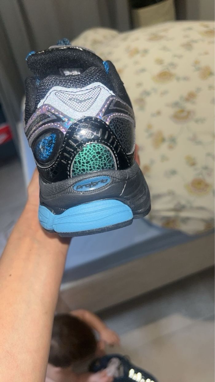 Basket soucony - photo numéro 4