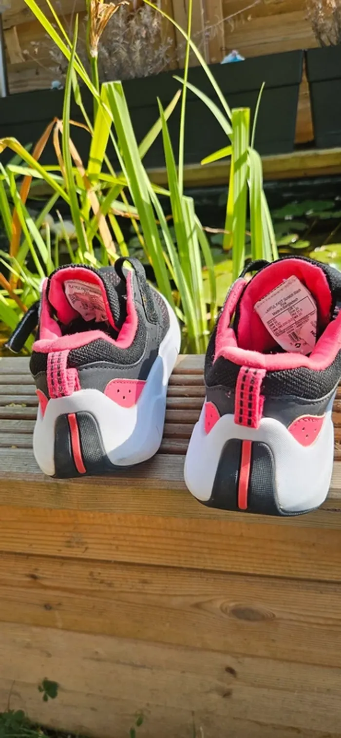 Basket rose noir - photo numéro 3
