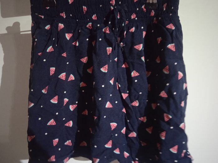 Lot vêtements 6 ans - photo numéro 2